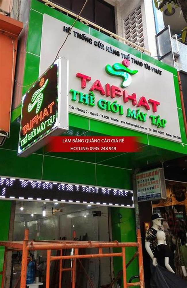 Cách chọn bảng hiệu mica phù hợp cho doanh nghiệp của bạn