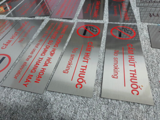In UV trên Inox