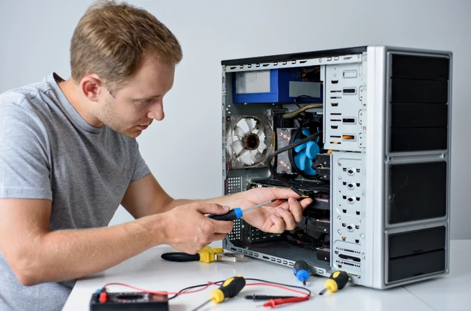 5 Trung Tâm Sửa Máy Tính TPHCM Với Hơn 10 năm Kinh Nghiệm Lựa Chọn Trung Tâm Sửa Máy Tính Phù Hợp