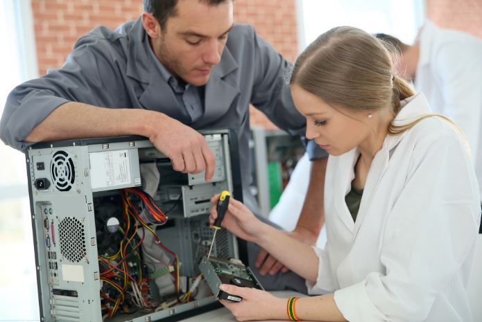 Sửa Máy Tính Gần Đây Chuyên Nghiệp Quy Trình Sửa Máy Tính Gần Đây Chuyên Nghiệp Tại Cửa hàng in ấn