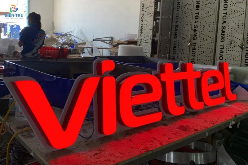 Bảng giá làm biển công ty chữ nổi tại Quảng Cáo 24H