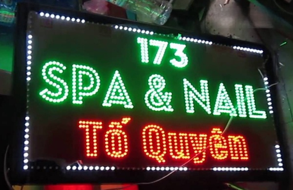Bảng giá làm biển led vẫy spa tại Quảng Cáo 24H
