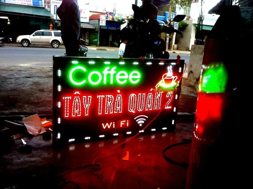 Các Loại Biển Vẫy Quán Cafe Phổ Biến Tại Quảng Cáo 24H