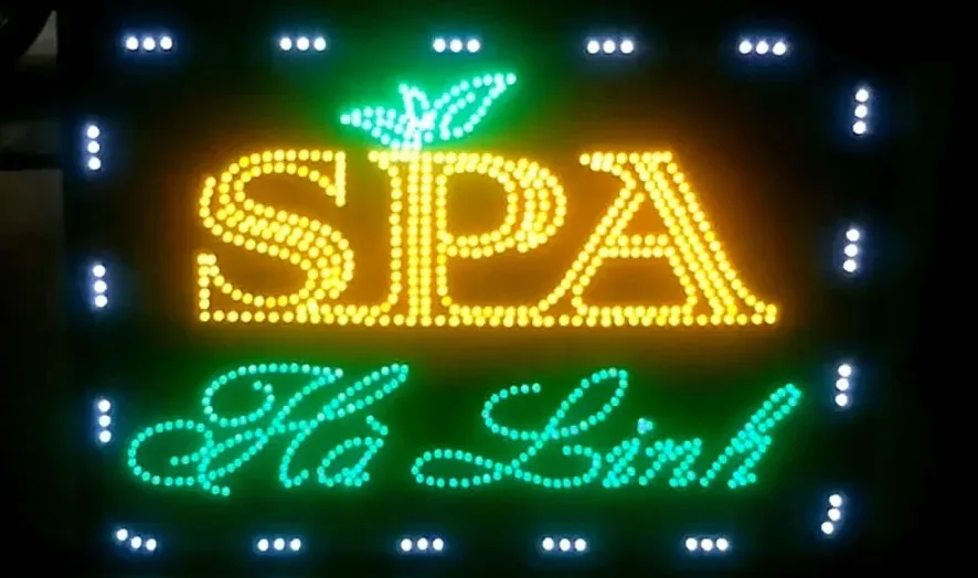 Quảng Cáo 24H tự hào là đơn vị tiên phong trong lĩnh vực thiết kế biển led vẫy spa tại TPHCM