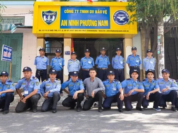 Dịch vụ làm bảng hiệu công ty bảo vệ giá rẻ tại TP.HCM