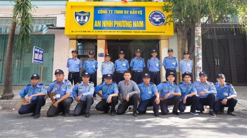 Dịch vụ làm bảng hiệu công ty bảo vệ giá rẻ tại TP.HCM