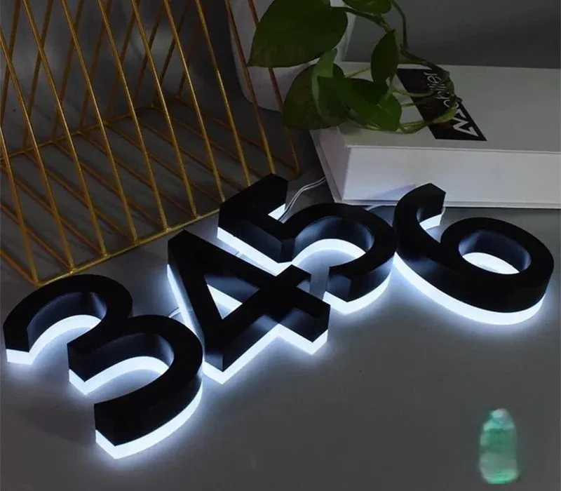 Bảng giá Chữ Nổi Led Hắt Sáng Chân sẽ thay đổi tùy theo loại vật liệu, kích thước và độ phức tạp của thiết kế