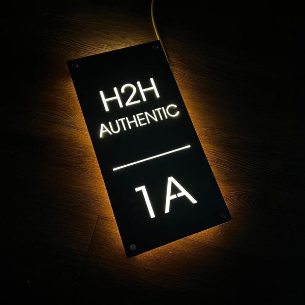 Quảng Cáo 24h tự hào là đơn vị làm biển số nhà đẹp TPHCM với tiêu chí: chất lượng - thẩm mỹ - giá thành hợp lý