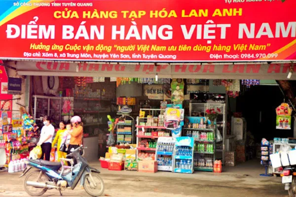 Dịch vụ làm biển quảng cáo tạp hóa giá rẻ tại TPHCM quangcao24h.net