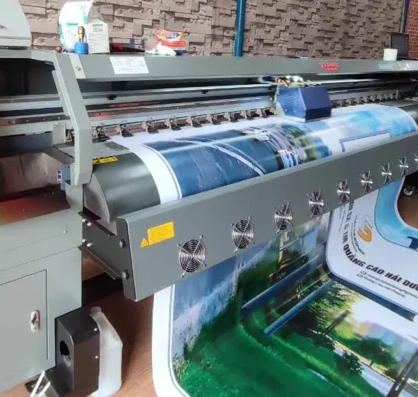 Quảng Cáo 24h cung cấp dịch vụ in bạt 2 da theo yêu cầu với quy trình chuyên nghiệp từ tư vấn, thiết kế đến thi công lắp đặt tận nơi