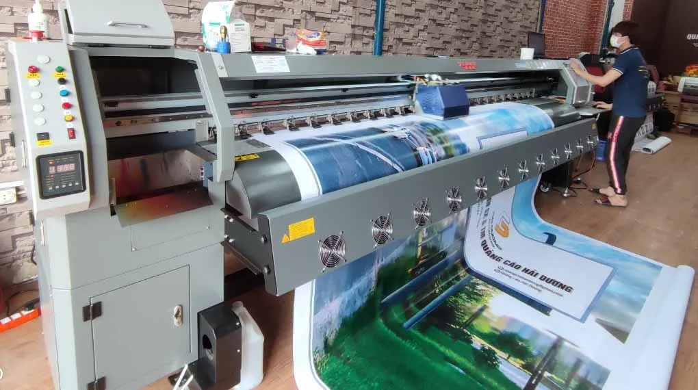 Quảng Cáo 24h cung cấp dịch vụ in bạt 2 da theo yêu cầu với quy trình chuyên nghiệp từ tư vấn, thiết kế đến thi công lắp đặt tận nơi