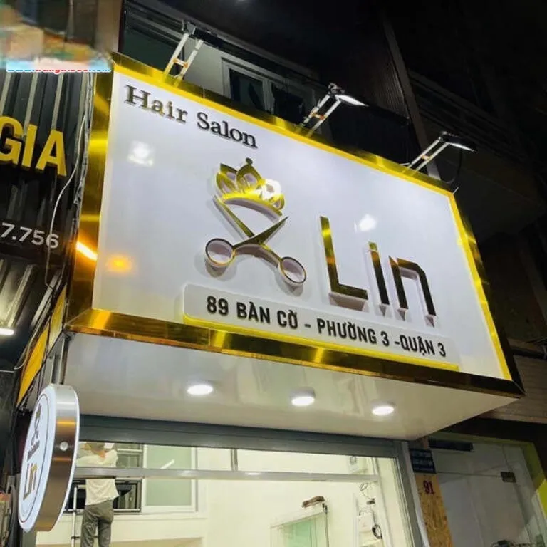"Ngập Tràn" 30+ Mẫu Bảng Hiệu Alu Đẹp - Rẻ - Bền - Chọn Ngay! Mẫu Bảng Hiệu Alu Đẹp, Giá Rẻ, Độ Bền Cao
