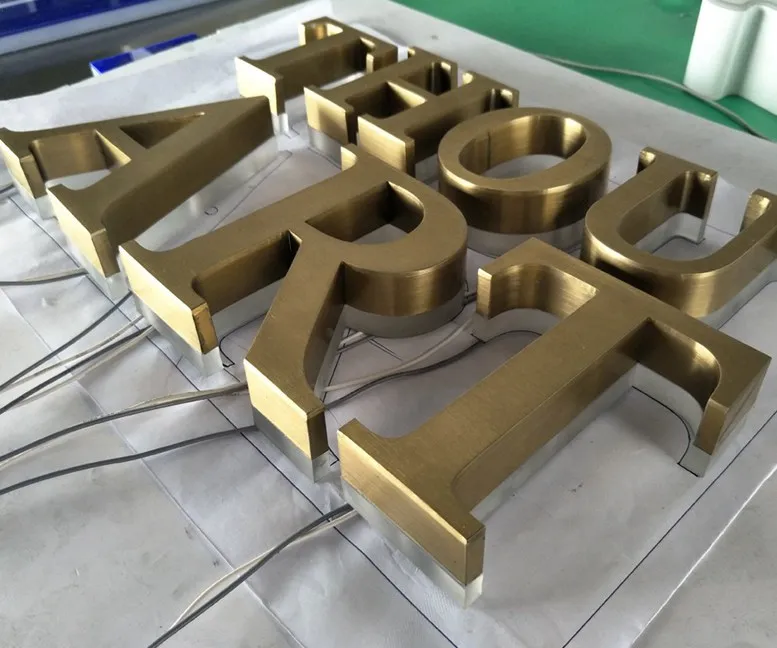 Mẫu chữ nổi đẹp tại Quảng Cáo 24h