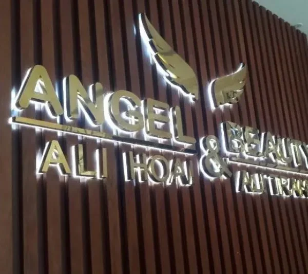 Quảng Cáo 24h cam kết mang đến những sản phẩm chữ inox hắt sáng chân chất lượng cao