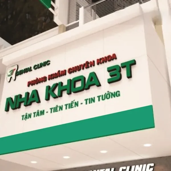 Quảng Cáo 24h cung cấp bảng giá làm biển quảng cáo nha khoa cạnh tranh và minh bạch