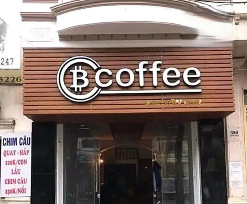 Quảng Cáo 24h cung cấp đa dạng loại biển hiệu cafe phù hợp với từng không gian và concept kinh doanh