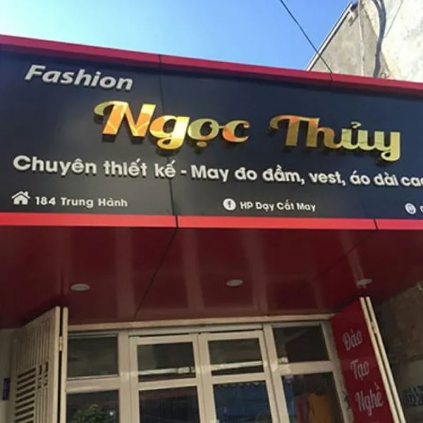 Quảng Cáo 24h đảm bảo chất lượng và tiến độ thi công biển quảng cáo shop thời trang