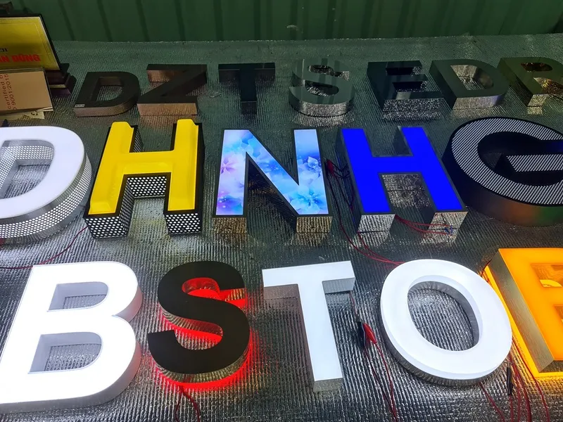 Thư viện mẫu chữ inox đẹp của Quảng Cáo 24h liên tục được cập nhật theo xu hướng mới nhất