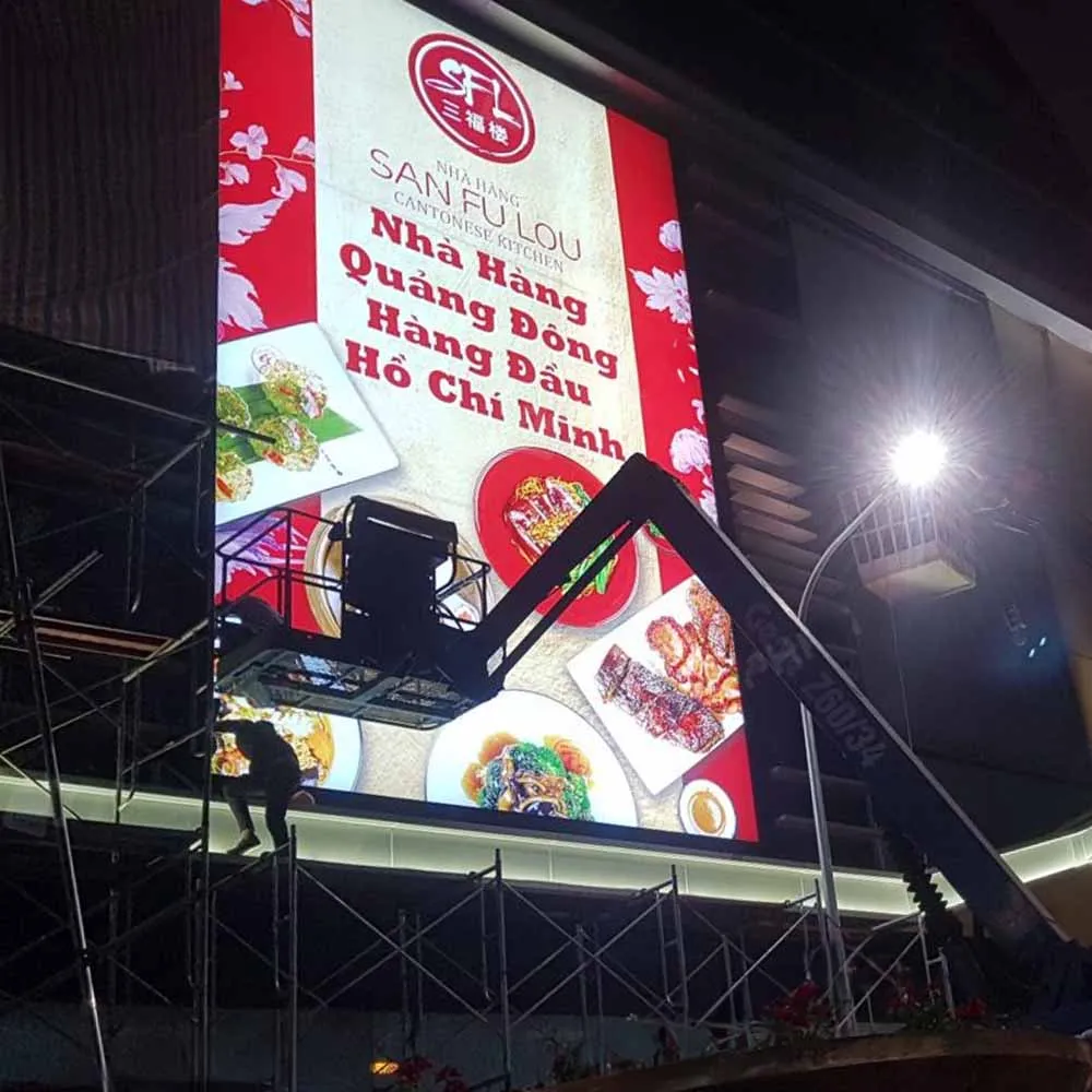 Quảng Cáo 24h là đối tác cung cấp dịch vụ in bạt khổ lớn giá rẻ tại tphcm