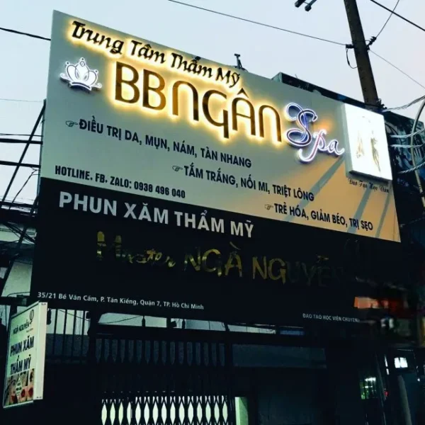 Tạo một bảng hiệu đèn LED không chỉ là lắp ráp đèn và chữ, mà còn là nghệ thuật kết hợp sáng tạo, công nghệ và chiến lược quảng cáo