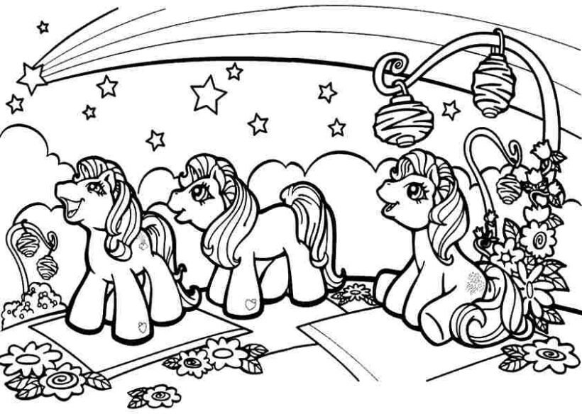 Tranh vẽ đen trắng ngựa Pony cho bé tô màu (2)