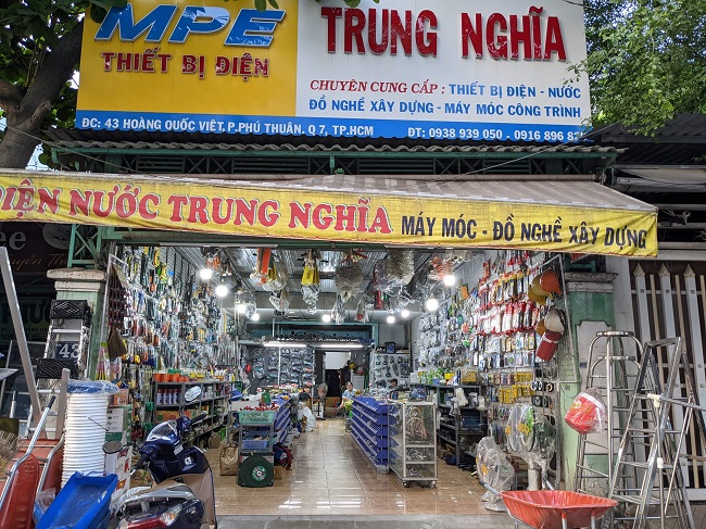 Mẫu Bảng Hiệu Cửa Hàng Điện Nước Đẹp, Sáng Tạo