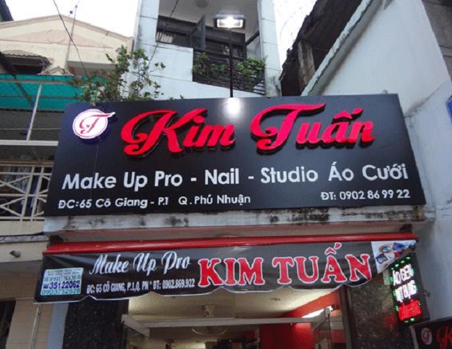 bang-hieu-makeup-dep bảng hiệu makeup đẹp